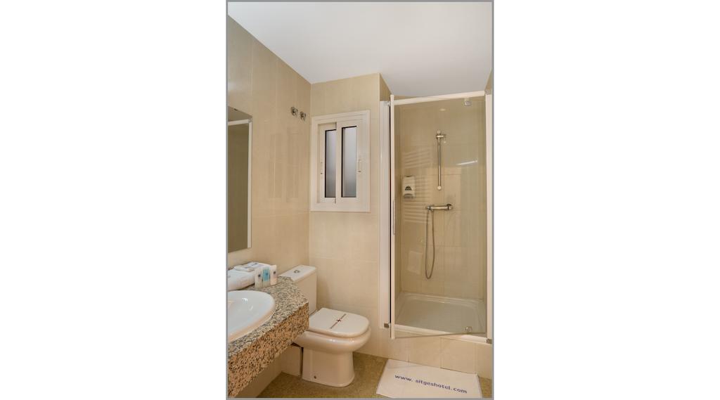 Hotel Central Normandie Sitges Quarto foto